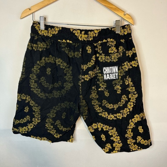 China Market Smiley Shorts Floral Smiley Face Large - Picture 6 of 10